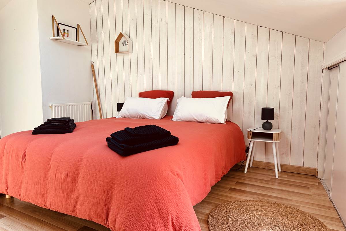 Chambre Hector_ lit double_La Grande Cavalerie