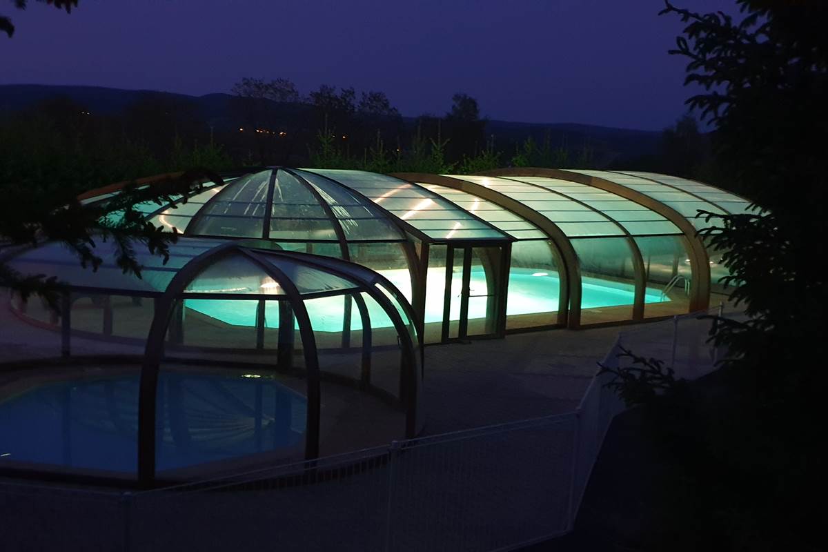 Piscine de nuit