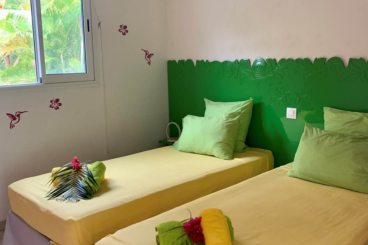 Chambre climatisée avec 2 lits simples 90x190