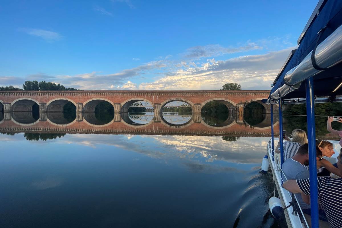 Pont Canal et Pont Ferroviaire du Cacor enjambant le Tarn à Moissac