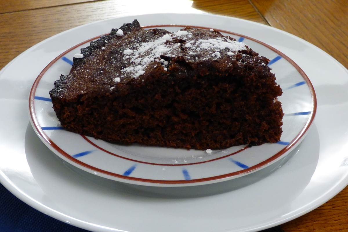 gateau maison servi au petit déjeuner