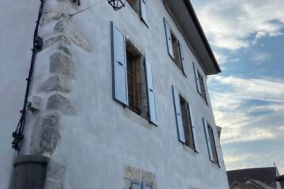 Le jardin de talloires-FACADE MAISON-2