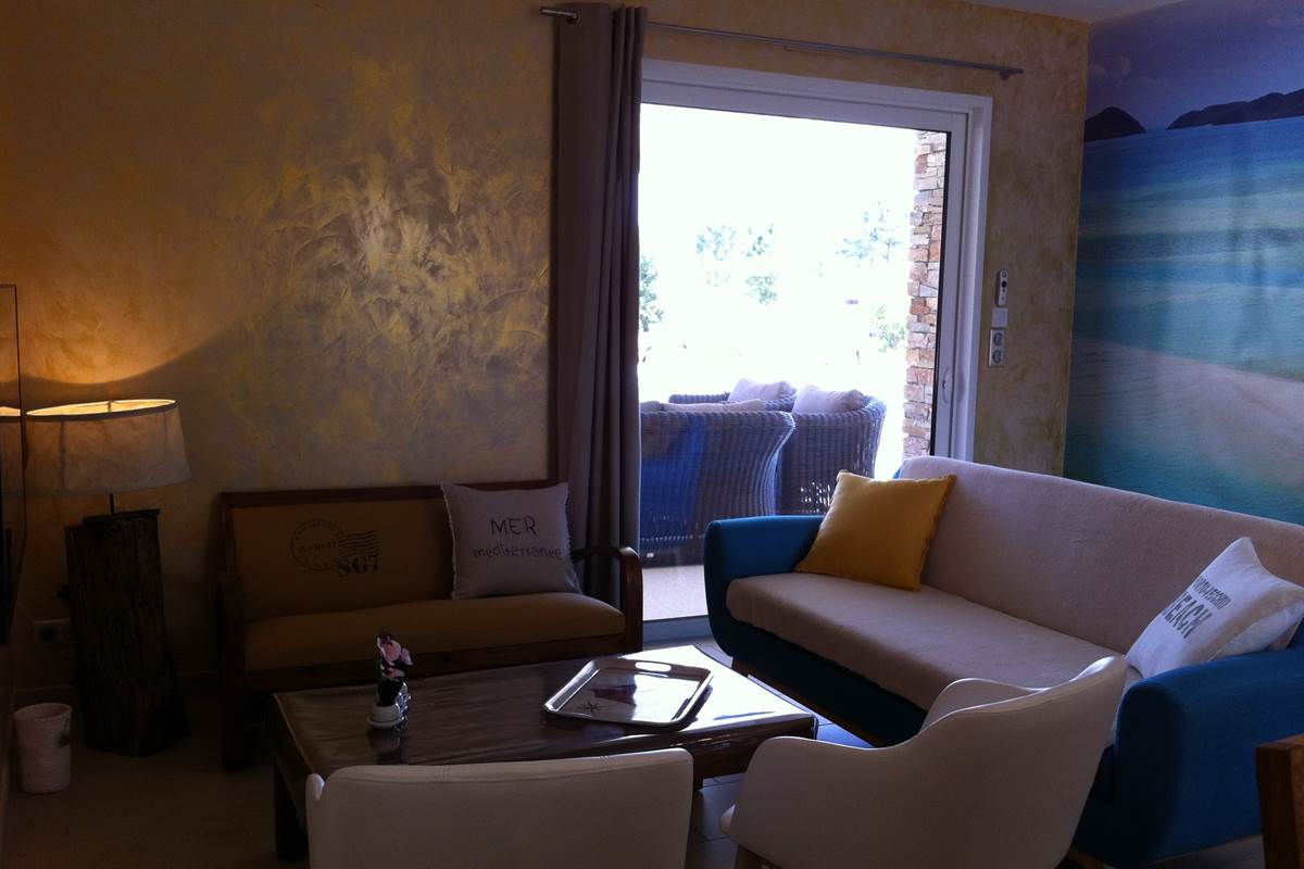 11 Salon