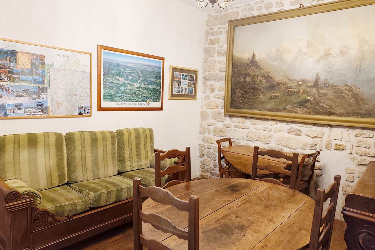 Salle du petit déjeuner, salon, espace des Arts