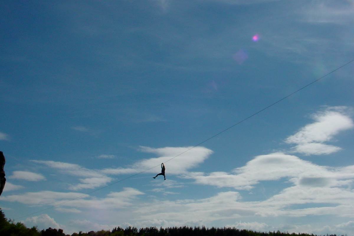 Activités à toute proximité: Une super tyrolienne à 3 km