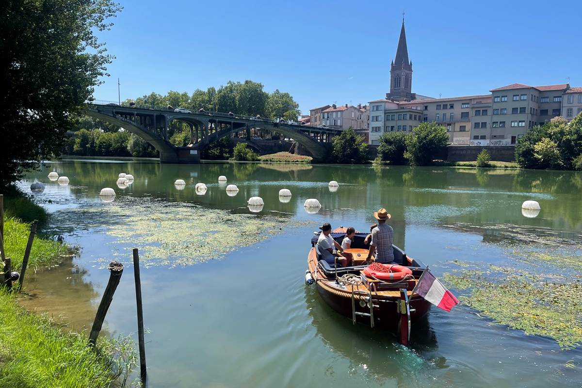 Départ du Daphné depuis le Quai des Mouettes