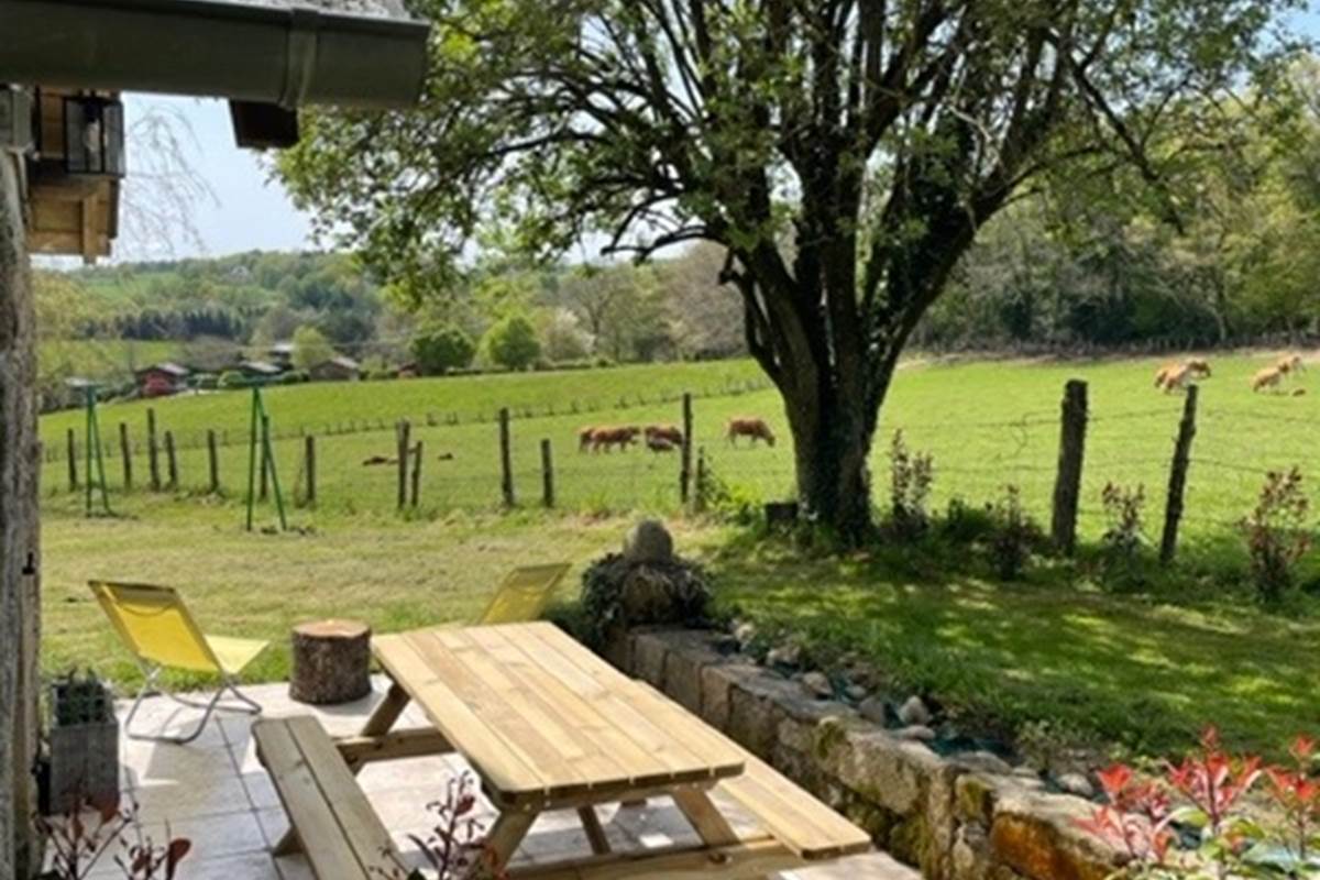 La vue sur la campagne environnante depuis la terrasse