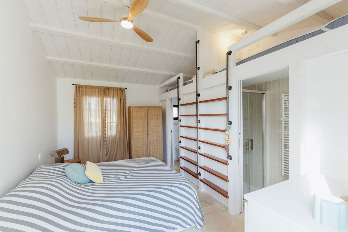 Villa Bleu Baya chambre 4 lit double indépendante + 2 lits simples en mezzanine
