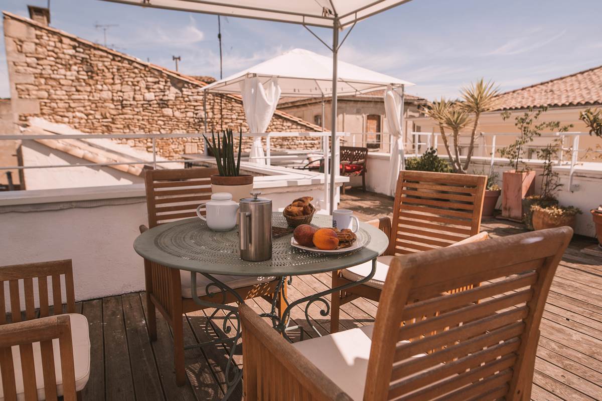 Roof Top with shade