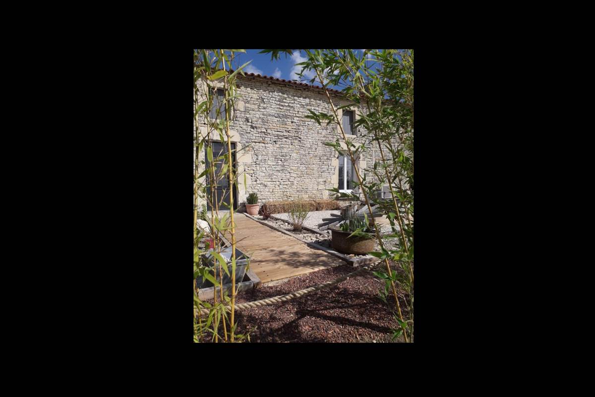 Entrée chambres d'hôtes