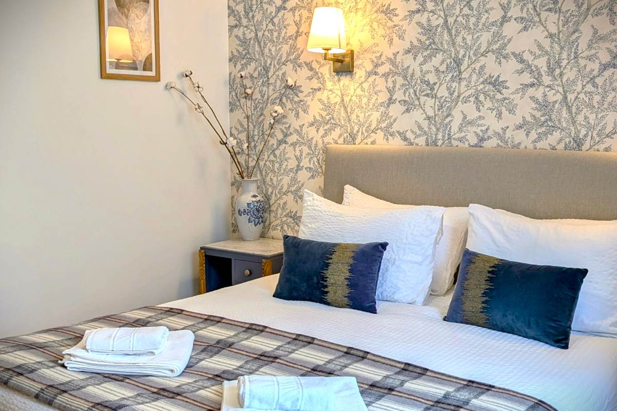 Chambre lit 160 le Cémarose Gîte & Spa