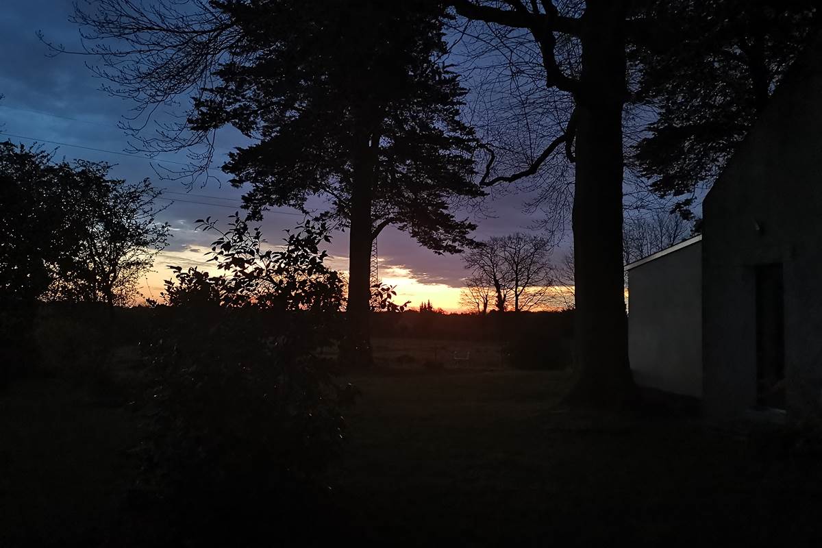 lever de soleil à la maison d'hôtes, moulin de La Retardière, Orvault, Loire Atlantique
