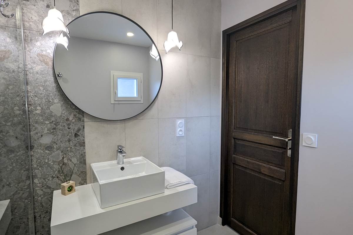 Salle de bain gîte Le Cémarose Epernay