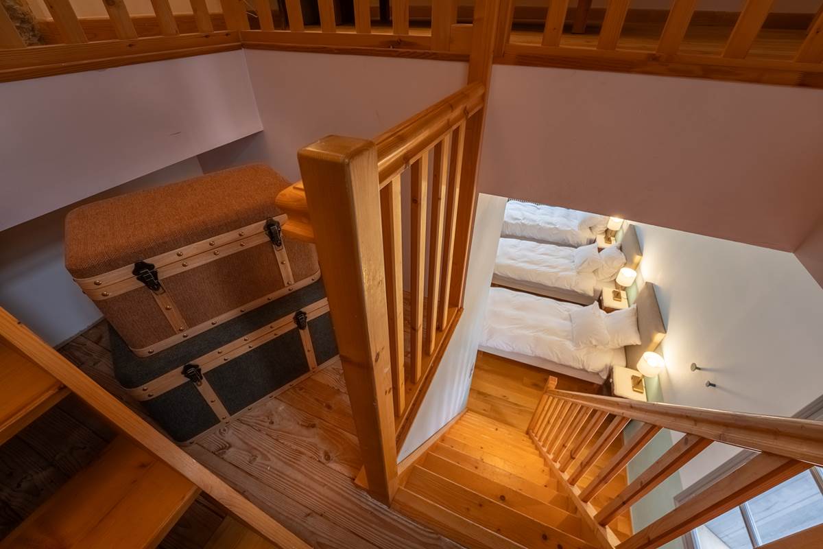 LE CHÂTEAU - étage - Chambre HORTUS escalier