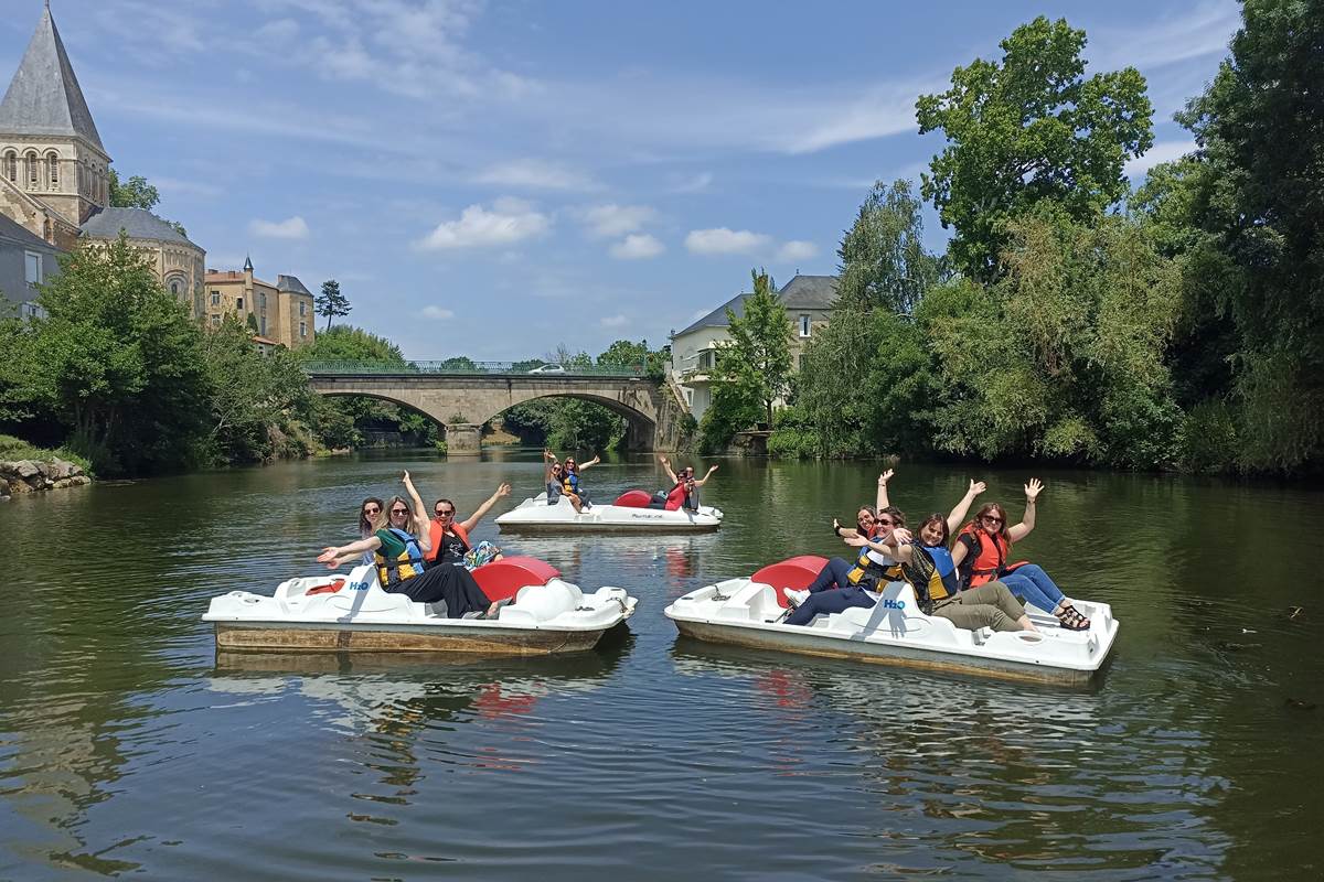 1ère photo pédalos groupe