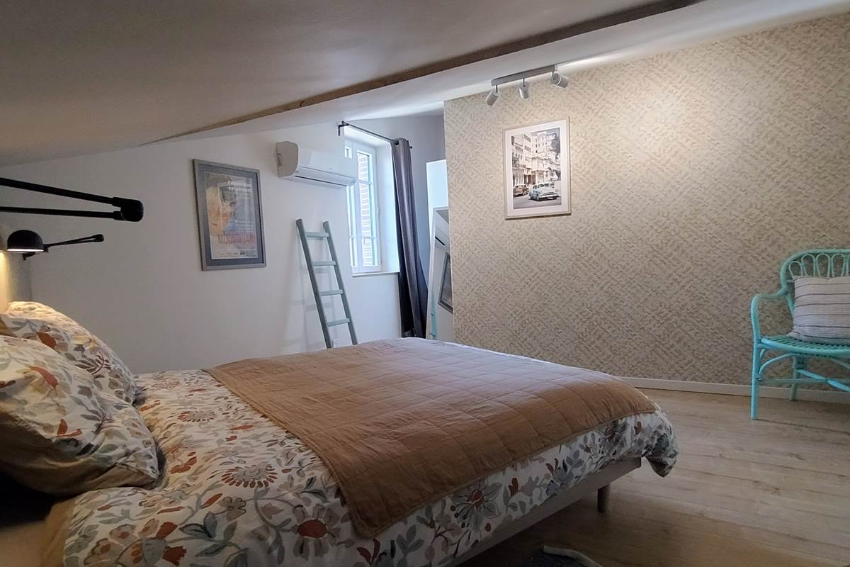 16-bis-gite-hotel-marssac-sur-tarn-chambre-cosy