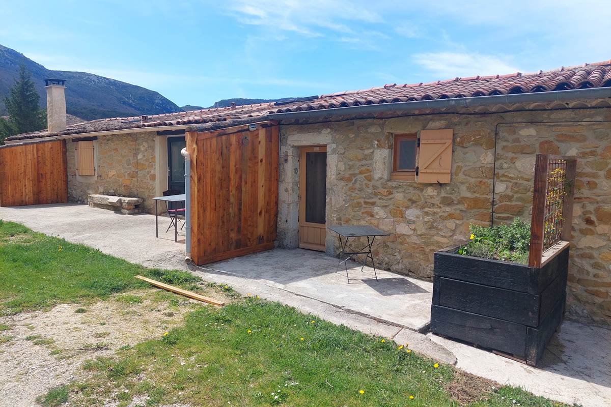 Entrée des chambres