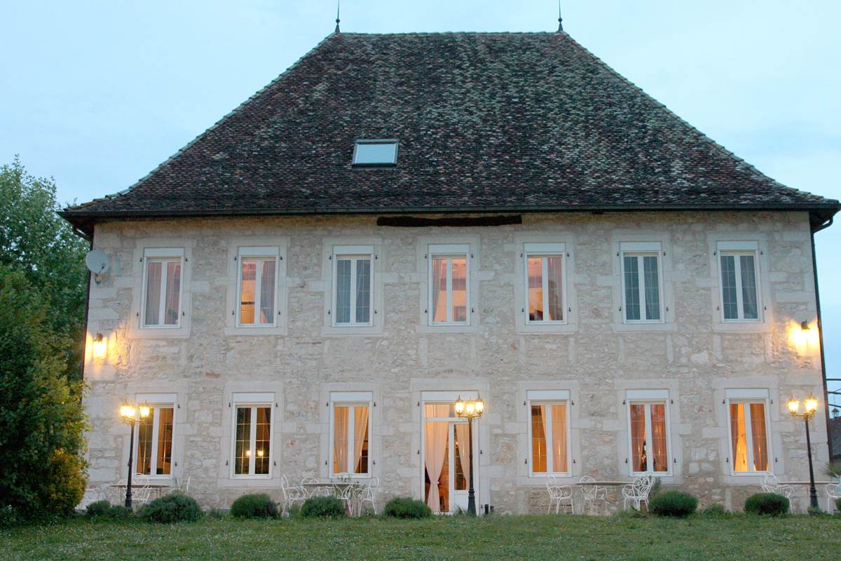 Manoir au crépuscule