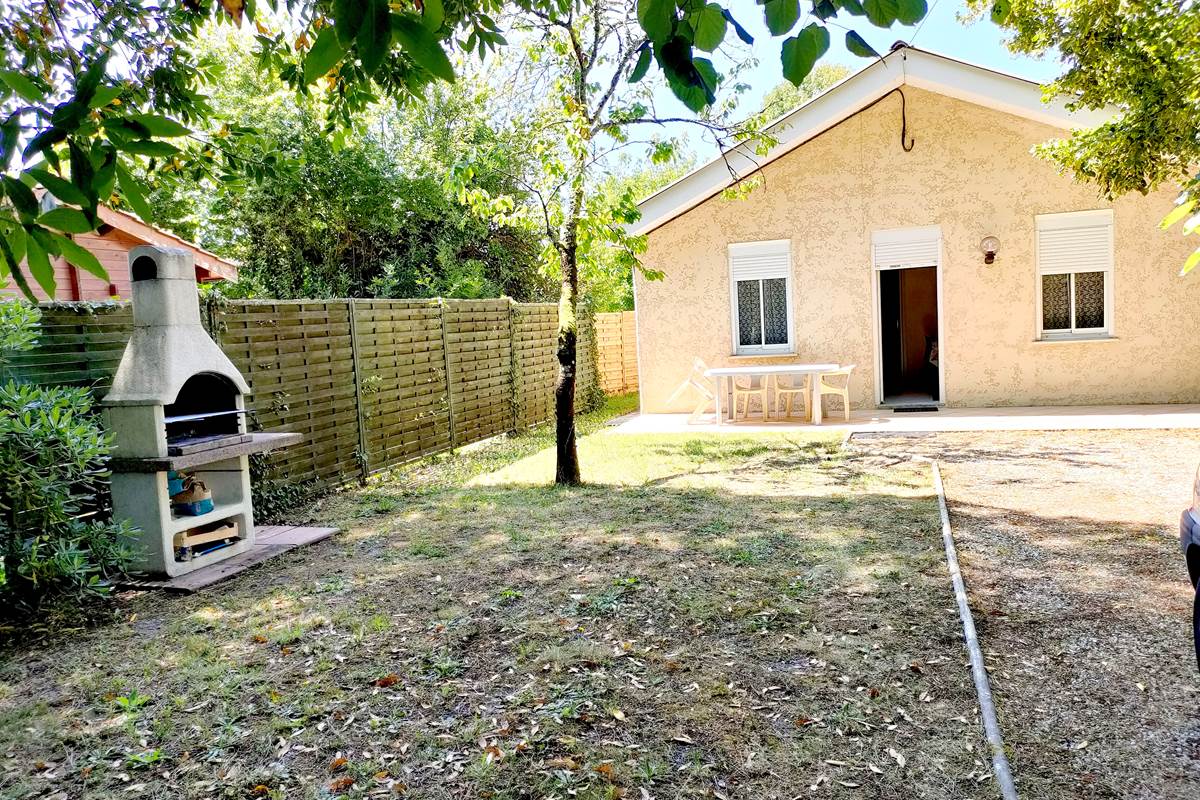 maisonette-extérieur barbacue