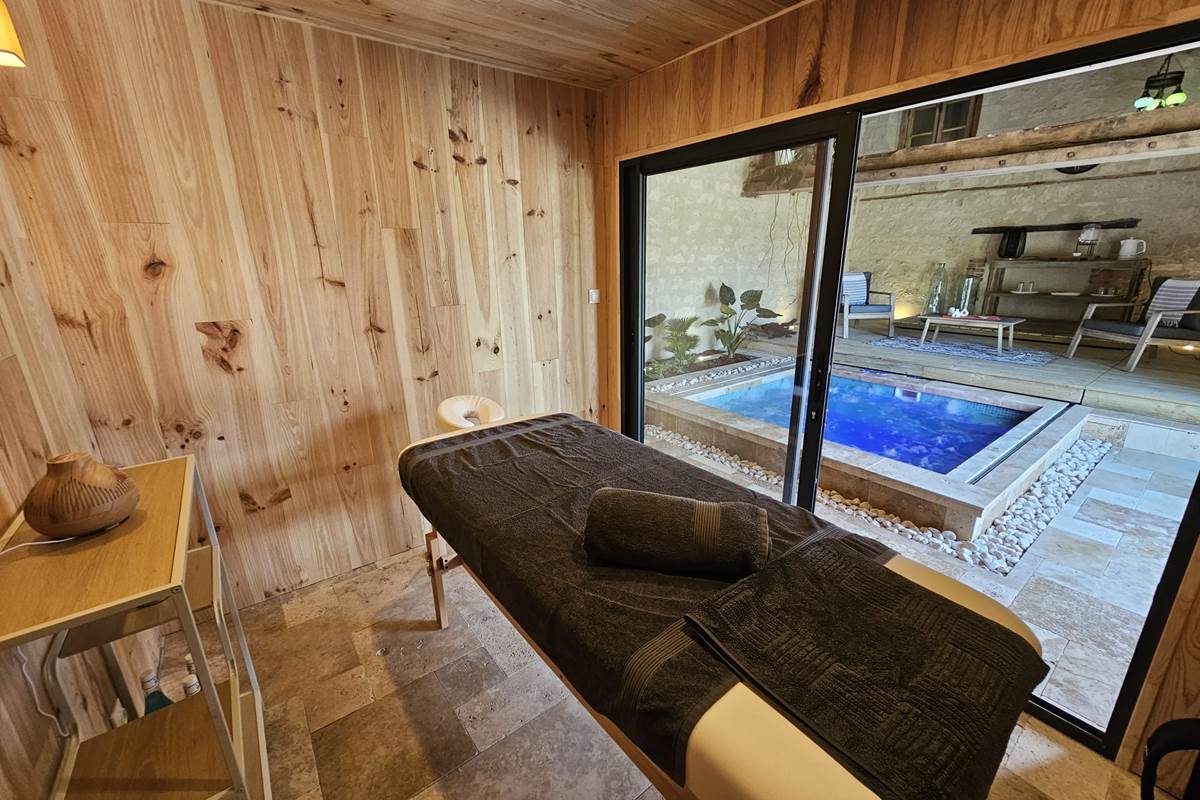 La cabine de massage, privatisée à la chambre CocOon