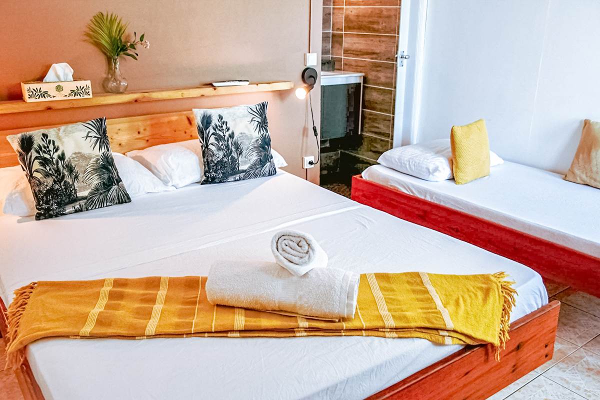 HOTEL DESIRADE OASIS TRIPLE