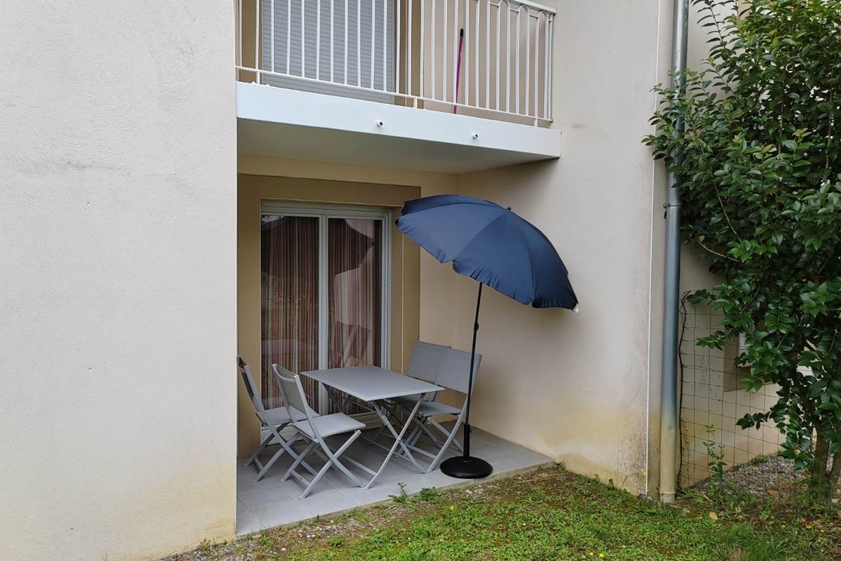 Terrasse avec Parasol