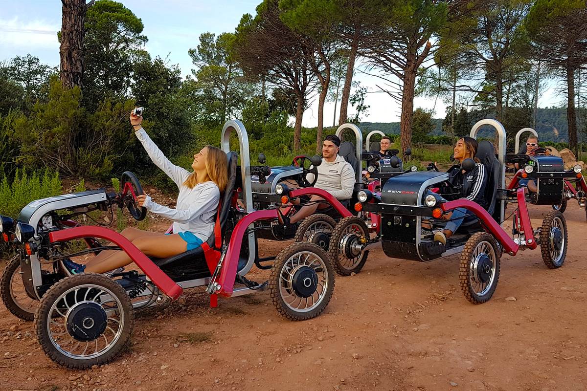 SWIN CAR FERME DES DELICES FOREZIENS BALLADE EN FORET