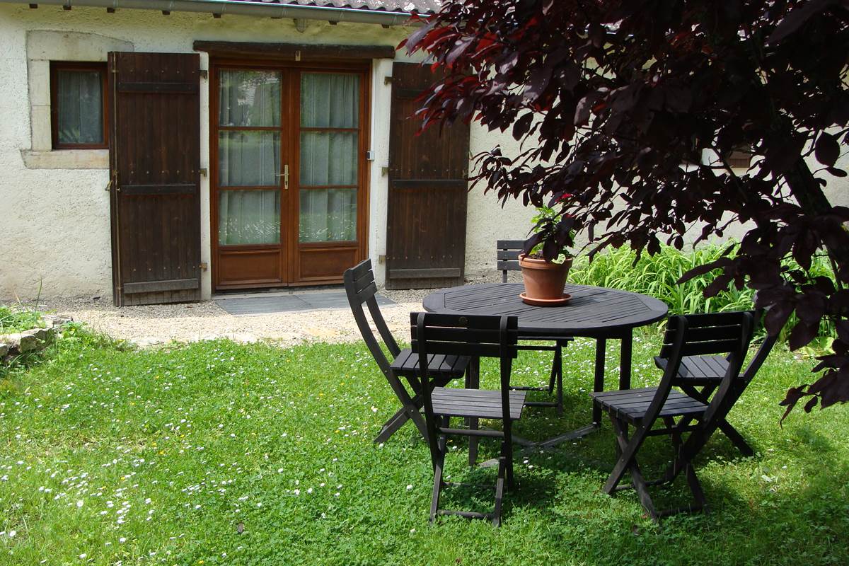 Vue sur terrasse - chambre Colette