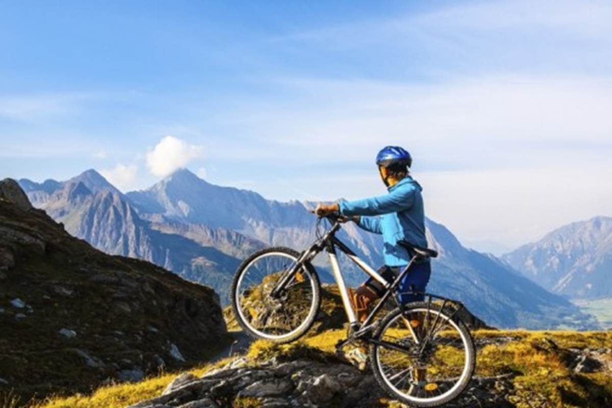 week-end-a-la-montagne-ou-faire-du-vtt-702x336