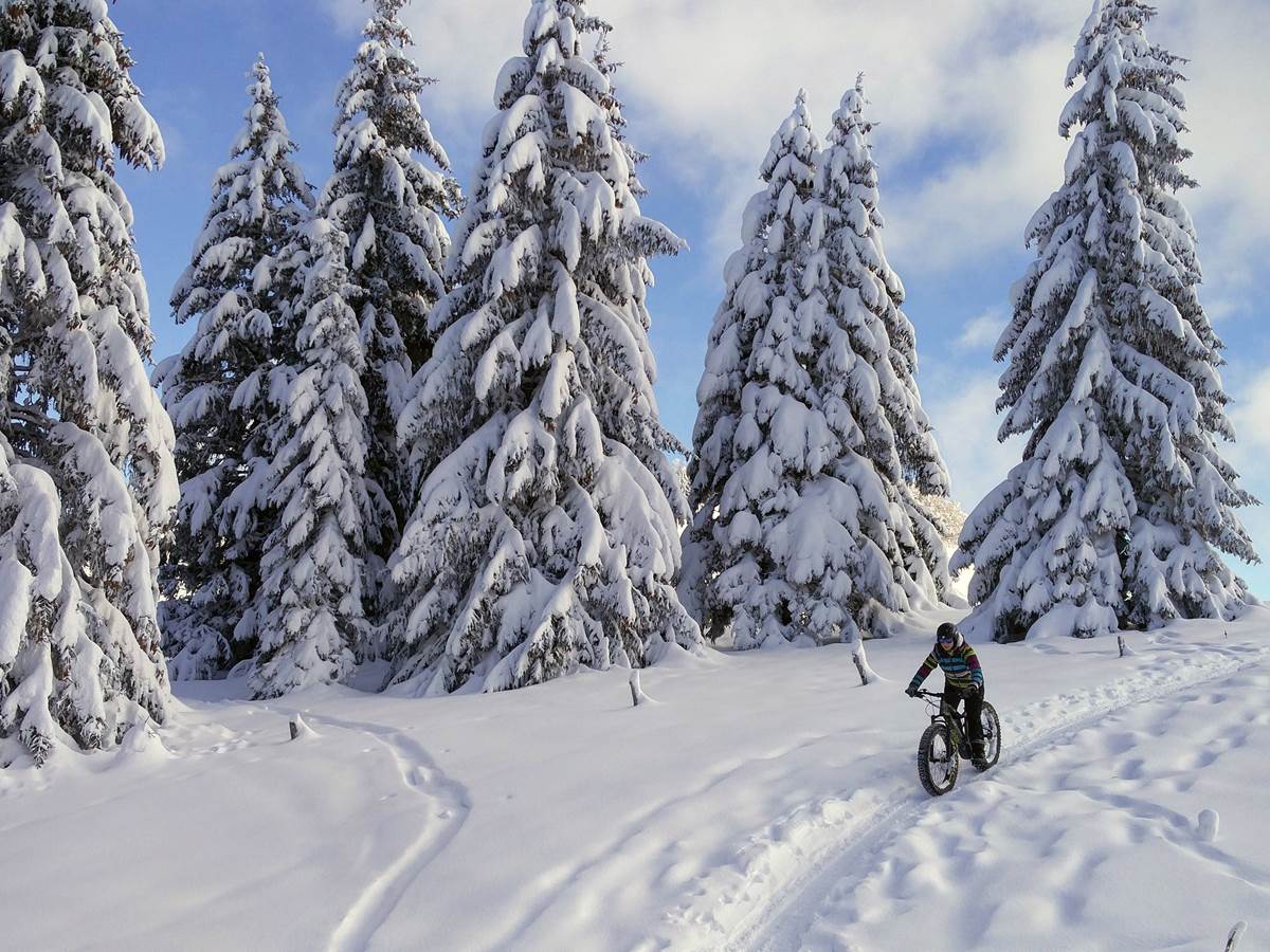 Fatbike sur neige entre Annecy, AIx les Bains et Chambery