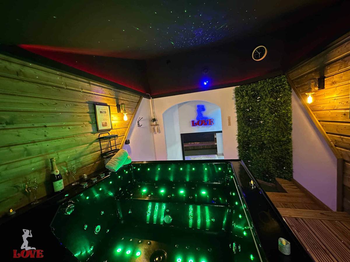 ambiance-nocturne-love-room