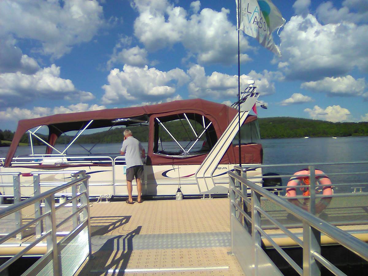 Un des bateaux taxis