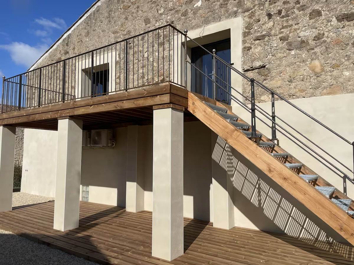 exterieur mas de l'eau