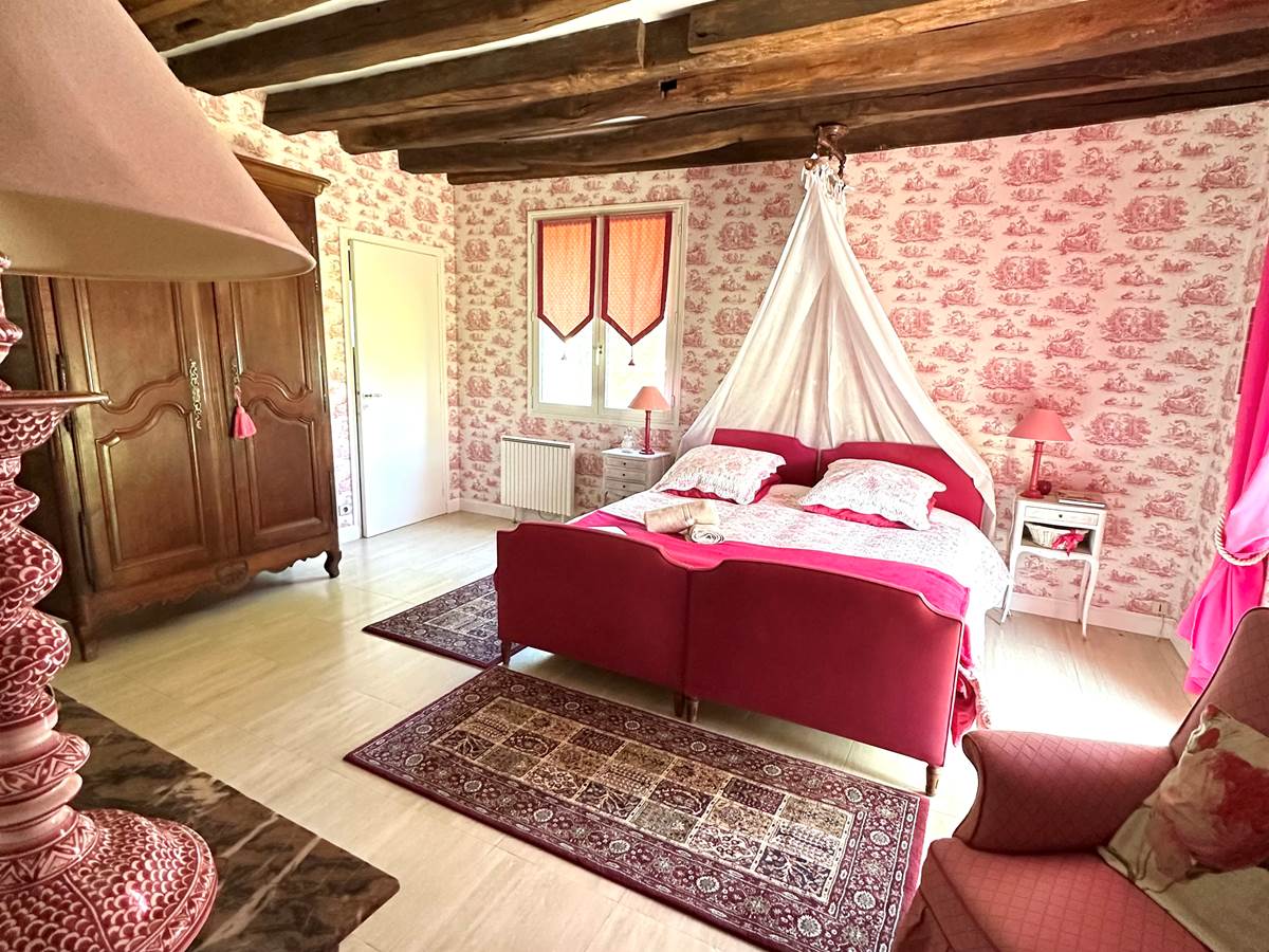 la suite parentale Pivoine et sa salle de bain attenante