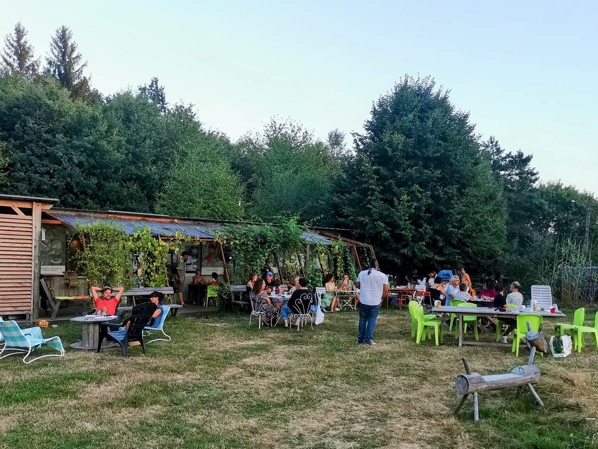 La maison d'accueil, le jardin