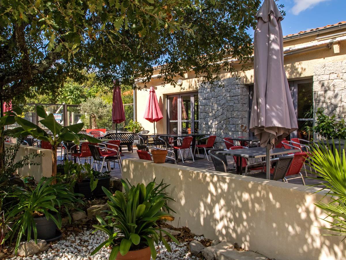 Terrasse, hôtel Ardeche, Persedes, Aubenas, Vallon pont d'arc