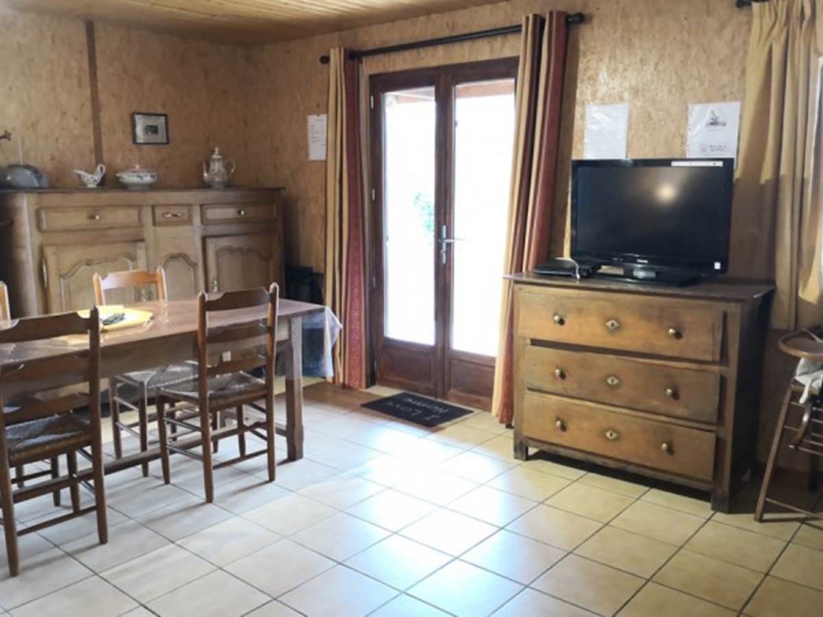 gite salon 3