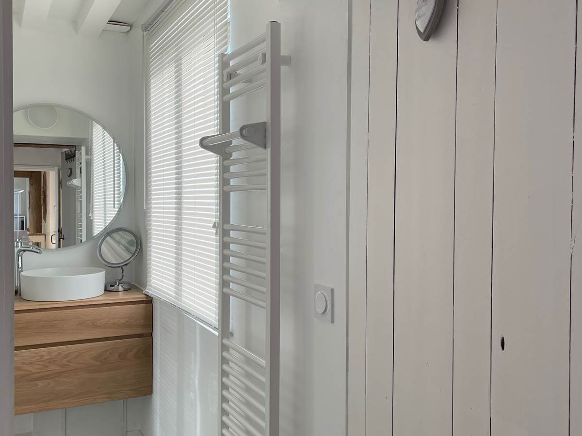 salle-deau-chambre-king-chaumiere-tourville-en-auge-normandie