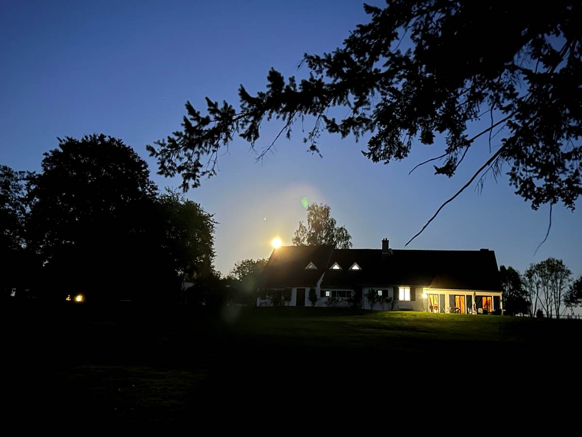 Bonne nuit à la Charmille