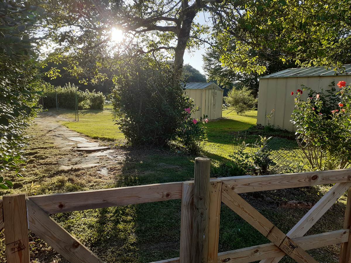 JARDIN PRIVATIF CLOS