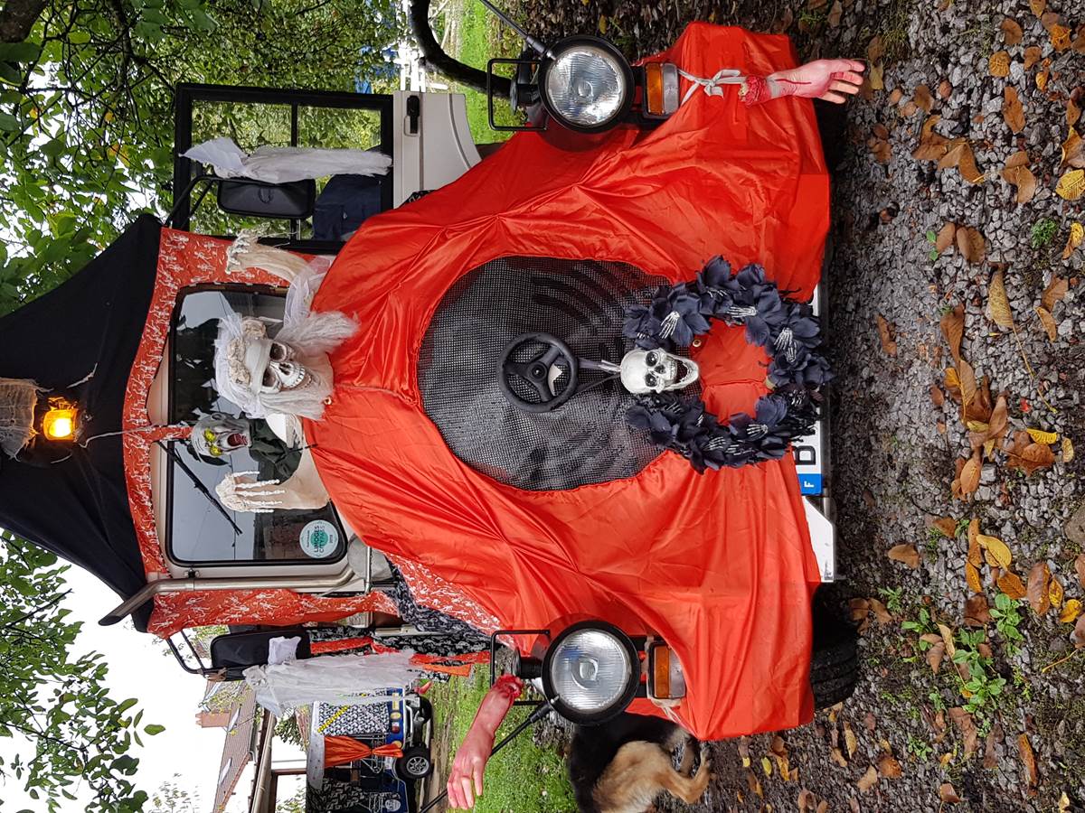 avant2 loco halloween