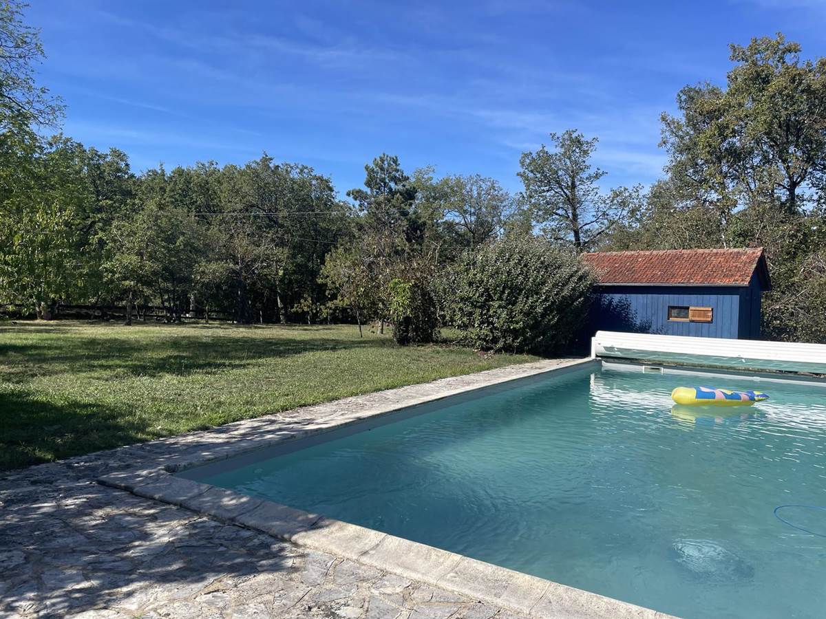 GÎTE ENJOY A LOT - Piscine