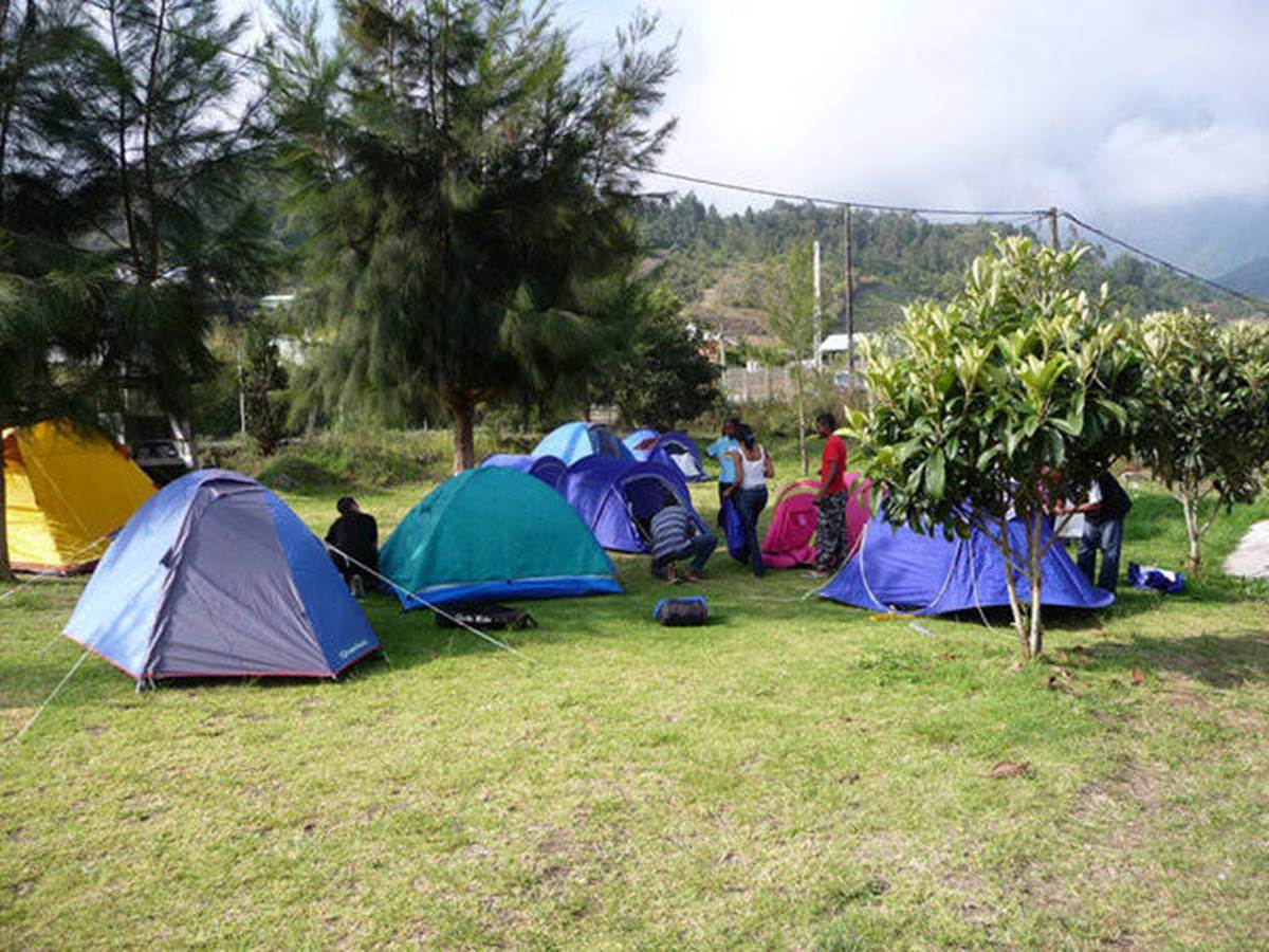 CAMPING-CHEZ-JULIEN-Emplacement-pour-tente