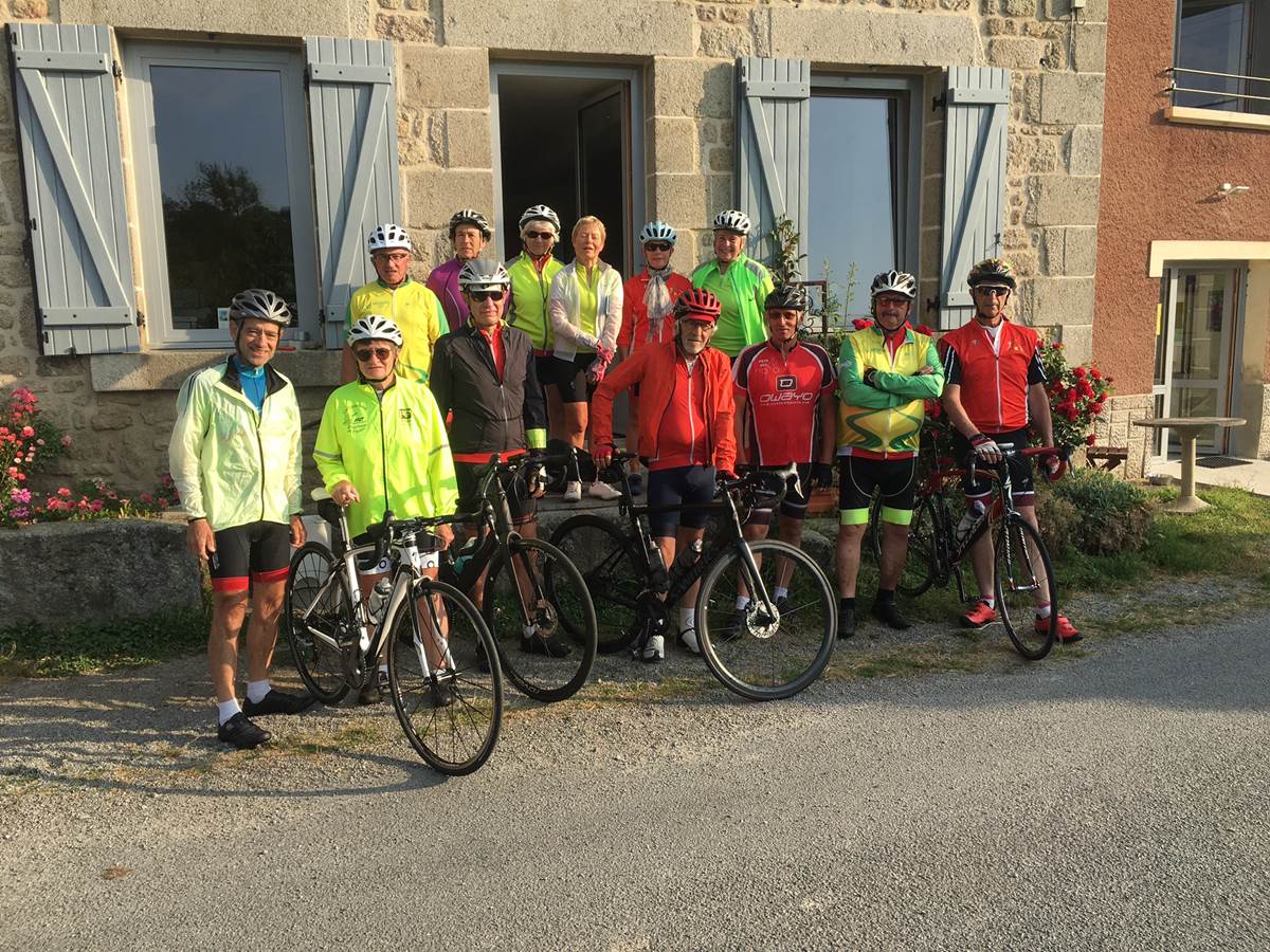 Les cyclistes d'Argenton sur Creuse