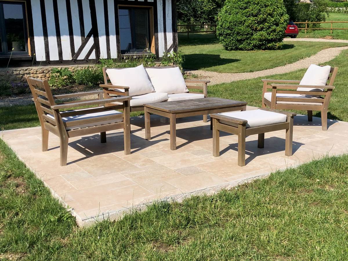 terrasse-bain-de-soleil-chaumiere-tourville-en-auge-normandie