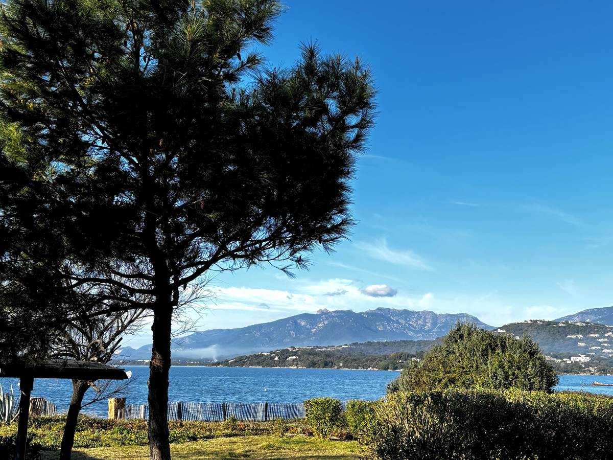 vue-residence-benedettu-mer-montagne