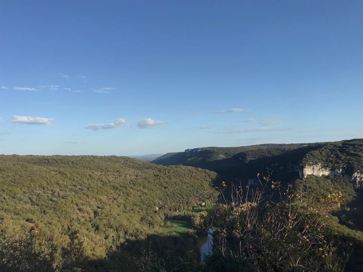 Bergerie en bord d'Aveyron