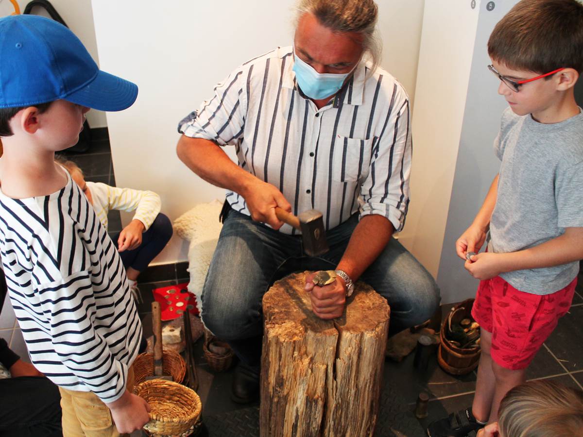 Atelier frappe de monnaie-photo-gallery