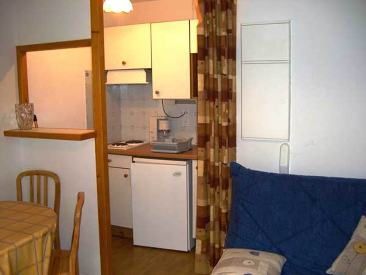 HLOMIP031CM00255-b1-galerie