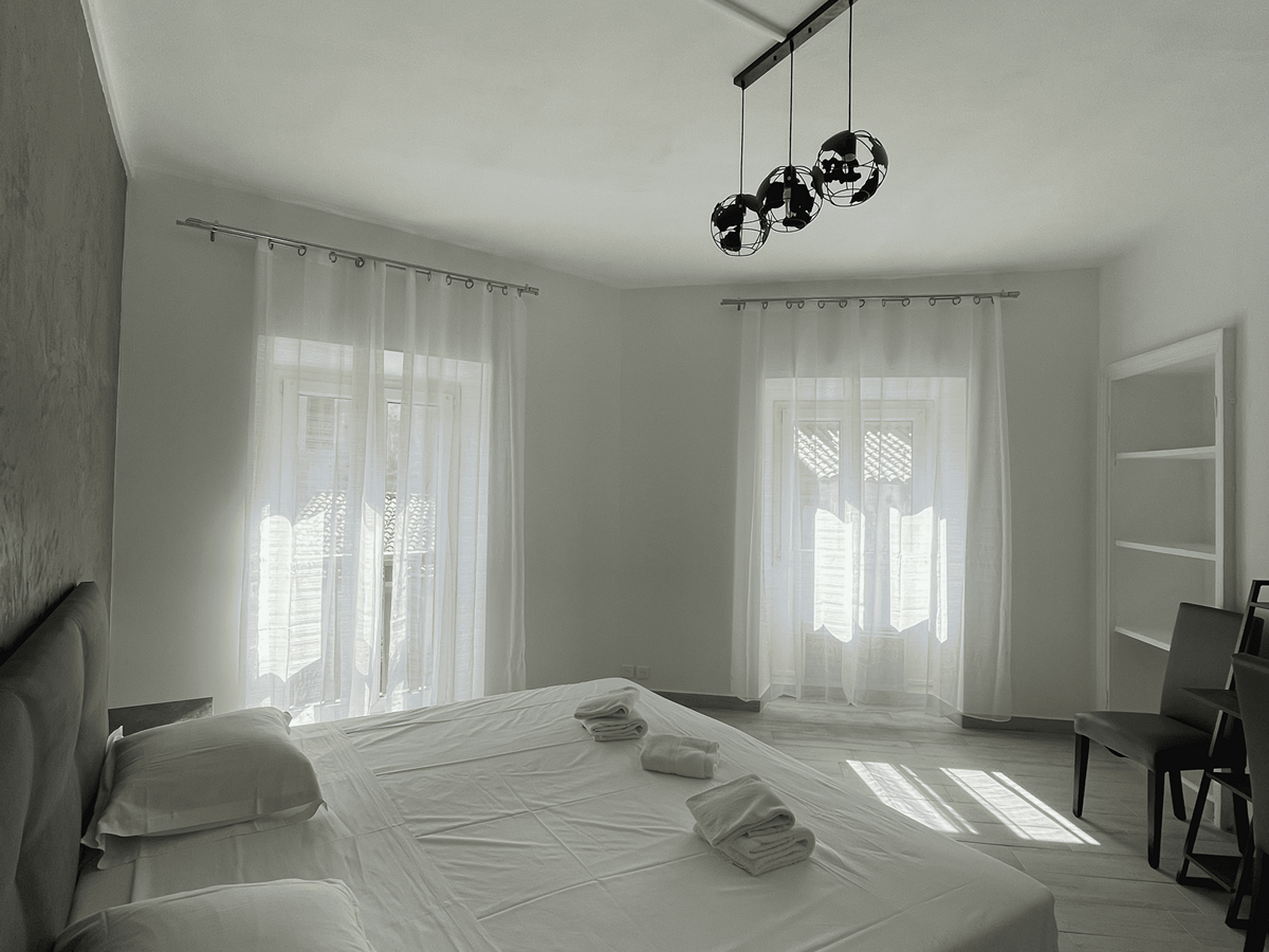 CHAMBRE JEAN MARIUS 1 - 11